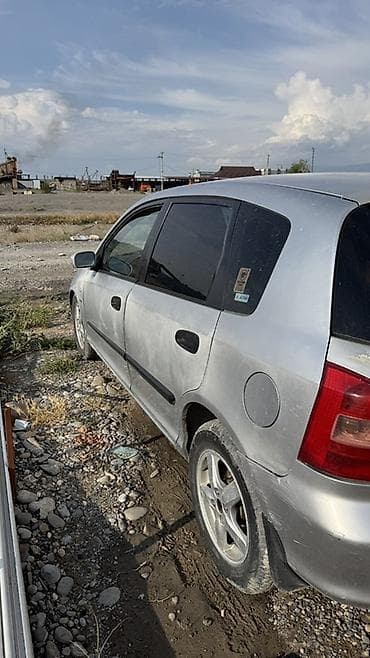 Продажа авто: Honda Civic: 2003 г., 1.8 л, Механика, Бензин, Хэтчбэк — 6