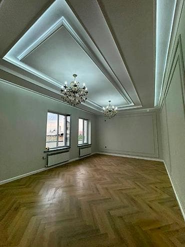 104: На продаже 2х этажный Дом 🏡😍 📍Адрес: Ахунбаева/Чортекова 1 этаж — 3