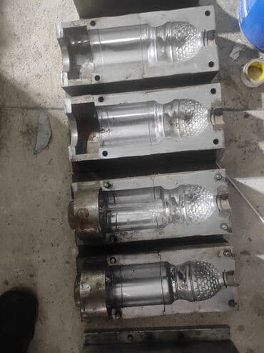 оборудование для изготовления 3d ковриков: Продаются пресс-формы объем 1л; 0,5л — 2