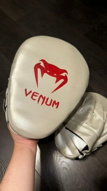 настольный теннисная ракетка: Набор экипировки для бокса/кикбоксинга: - Пара боксерских перчаток — 2