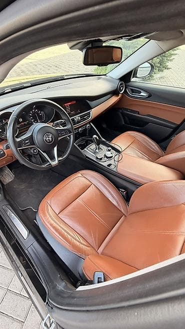 вампер 124: Alfa Romeo Giulia: 2017 г., 2 л, Автомат, Бензин, Седан — 4