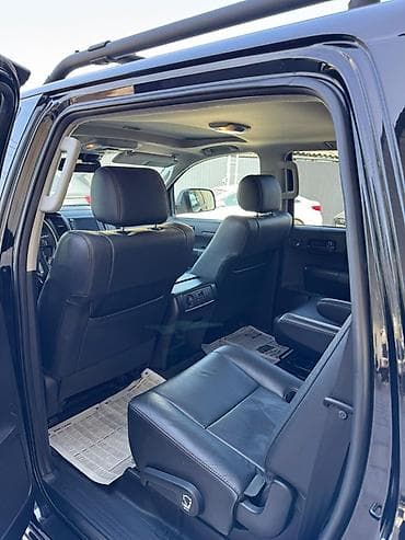 Toyota: Toyota Sequoia: 2020 г., 5.7 л, Автомат, Бензин, Внедорожник — 6
