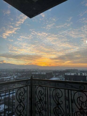 продаю квартиру нбк: 3 комнаты, 121 м² — 5