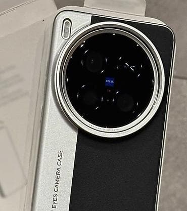 Чехол-накладка для смартфона Vivo X300 с бортиками для защиты камеры