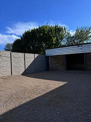 сдаю помещение кант: Дом и Конюшня Сарай/ помещение с двором и навесом находятся в Кант — 4