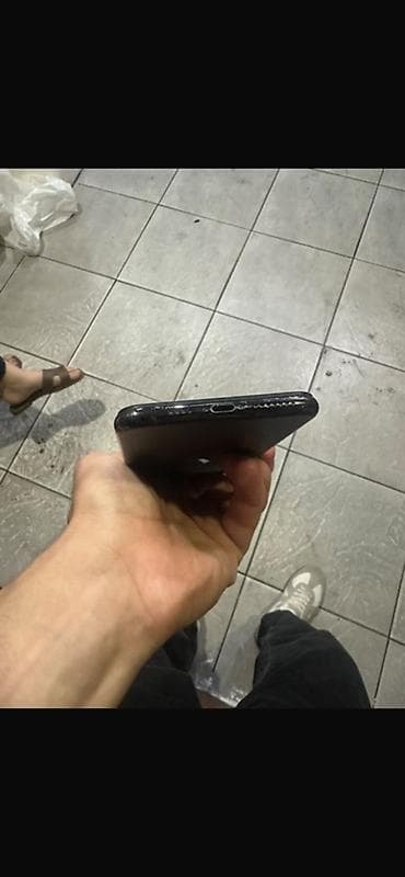 13 plus: Apple iPhone 11 Pro Max, 64 ГБ, цвет Midnight Green Фейс нет Трутон — 6
