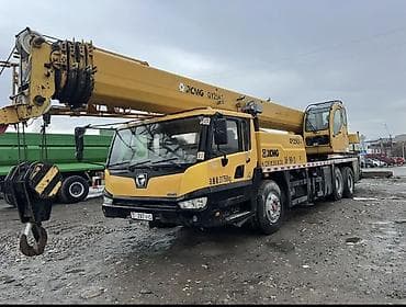 full construction: Автокран, XCMG, 2011 г., от 30 м — 1