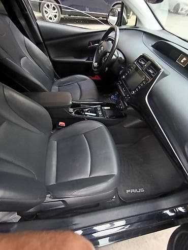 prius tuning: Toyota Prius: 2020 г., 1.8 л, Вариатор, Гибрид, Хэтчбэк — 9