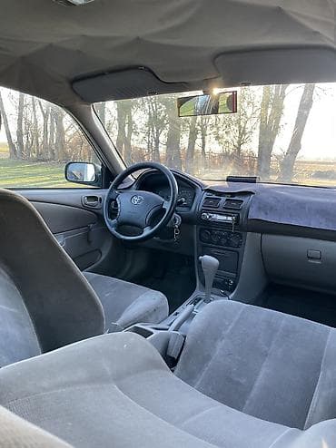 m 111: Toyota Corolla: 2001 г., 1.8 л, Автомат, Бензин, Седан — 7