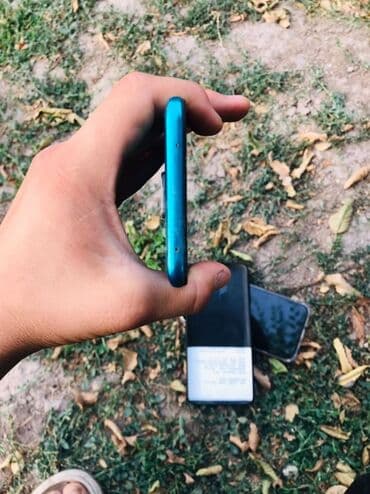 замена экрана на ноутбуке acer цена: Смартфон с дисплеем "от края до края", выполненный в черном цвете — 3