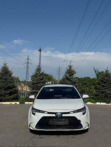 sonata 2012: Toyota Corolla: 2021 г., Гибрид, Седан — 3