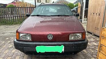 Volkswagen Passat: 1992 г., 1.8 л, Механика, Бензин, Универсал