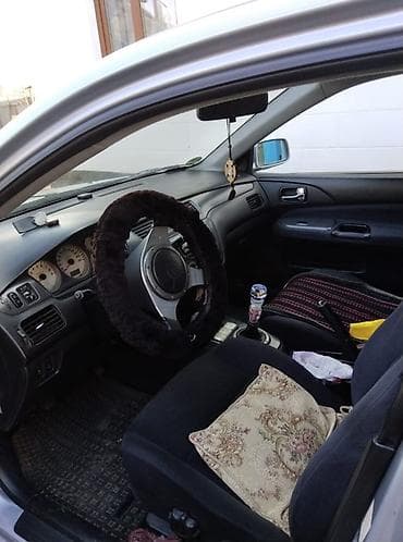Продажа авто: Mitsubishi Lancer: 2004 г., 2 л, Механика, Бензин, Универсал — 8