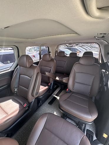 Hyundai Starex: 2019 г., 2.5 л, Автомат, Дизель, Минивэн — 8