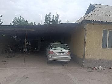 barn house: Продаётся одноэтажный дом с большим навесом и просторным двором. - — 3