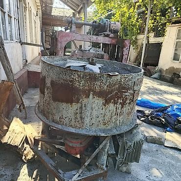 Оборудование для бизнеса: Вибропресс для производства шлакоблоков + планетарная бетономешалка и — 2