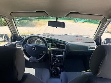 Транспорт: Daewoo Nexia: 2012 г., 1.5 л, Механика, Бензин, Седан — 6