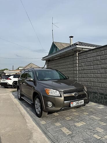 Транспорт: Toyota RAV4: 2013 г., 2.5 л, Автомат, Бензин, Кроссовер — 1