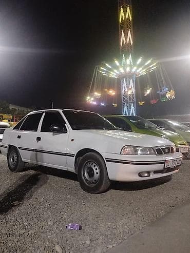 Daewoo Nexia: 2004 г., 1.5 л, Механика, Бензин, Седан — 4