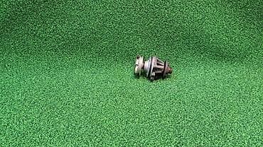 Помпа водяная Е39 1 731 359 Год 1999 В отличном состоянии, очень