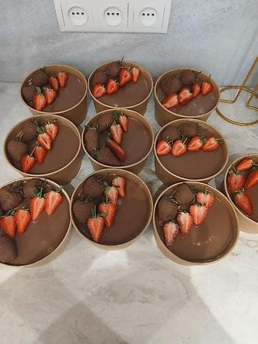 слоенное тесто: Трайфл Десертные боулы в крафтовых стаканах. Состав/варианты: - — 2