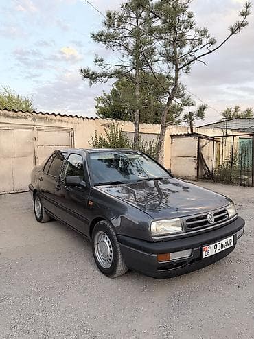 crv rd1: Volkswagen Vento: 1994 г., 1.8 л, Механика, Бензин, Седан — 7