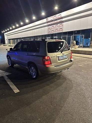 range rower: Toyota Kluger: 2003 г., 3 л, Автомат, Бензин, Кроссовер — 3