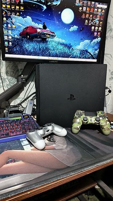dota 2: Sony PlayStation 4 Pro, черная, комплект с двумя геймпадами DualShock — 1