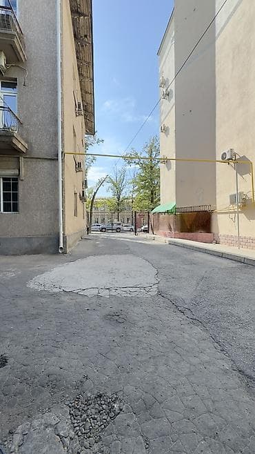 сколько стоит бишкек: 🔥 КОММЕРЦИЯ В ЦЕНТРЕ — БОКОНБАЕВА / ЛОГВИНЕНКО 📍 Отличная локация на — 9