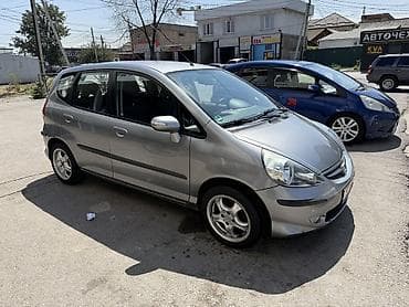 тайота джаз: Honda Jazz: 2008 г., 1.4 л, Вариатор, Бензин, Хэтчбэк — 1