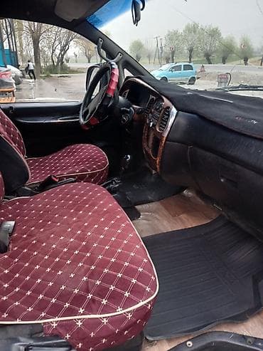 продаю спада: Hyundai Starex: 1999 г., 2.5 л, Ручные, Дизель, Минивэн — 4