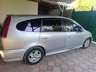 Транспорт: Honda Stream: 2002 г., 2 л, Автомат, Бензин, Минивэн — 5