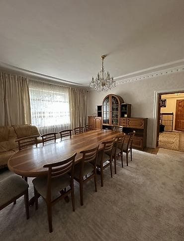 Продам уютный и светлый 4х комнатный дом по улице