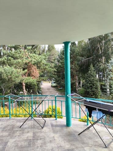 сдаю комнату в общежитии: 15 кв. м, Эмереги менен — 6
