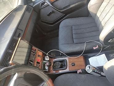 ешка 281: Mercedes-Benz W124: 1993 г., 2 л, Механика, Бензин, Седан — 7