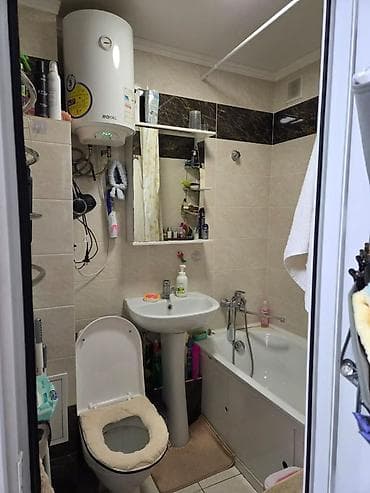 Квартиры: 2 комнаты, 41 м², ул. Ахунбаева / Малдыбаева 104 серия, 4 этаж, Евроремонт — 5