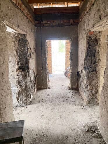 дома под снос: Демонтаж кафеля, Демонтаж крыш, Разбор полов | Кирпичная стена, Снос перегородки, Гипсокартонная стена | Зачистка от старых обоев, Сбивка старой штукатурки, Снятие извести | Демонтаж кафельной плитки, Демонтаж ламината, Демонтаж паркета | Мягкая кровля, Металлочерепичная кровля, Крыша из шифера Больше 6 лет опыта — 1