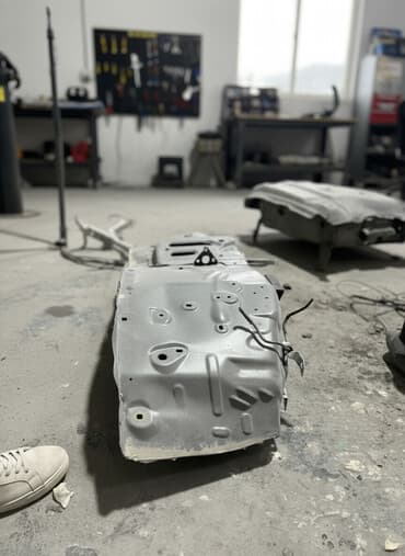 машина кузов: Лонжерон Toyota, Б/у, Оригинал — 1