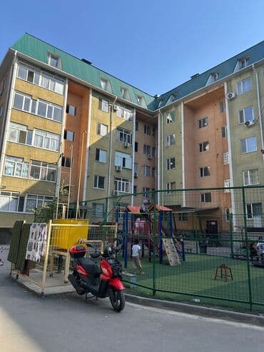 срочно продаётся 1 комнатная квартира в районе ошского рынка по улице молодая гвардия: 2 комнаты, 63 м², Индивидуалка, 5 этаж, Косметический ремонт — 17