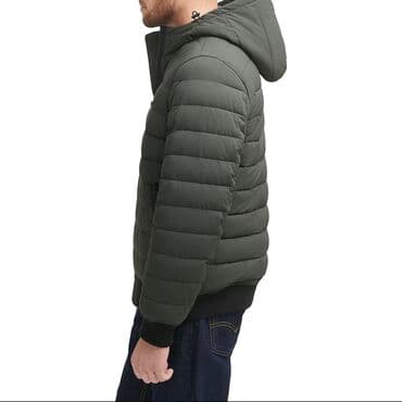 tech fleese: Levi's®. Стеганая ветрозащитная куртка-бомбер с капюшоном — 3