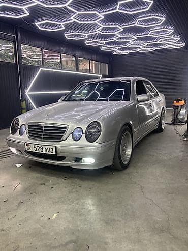 210 mers: Mercedes-Benz E-Class: 2001 г., 2.7 л, Автомат, Дизель, Седан — 2