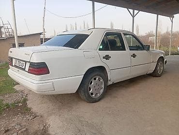 lt 46: Mercedes-Benz W124: 1991 г., 2 л, Механика, Бензин, Седан — 4