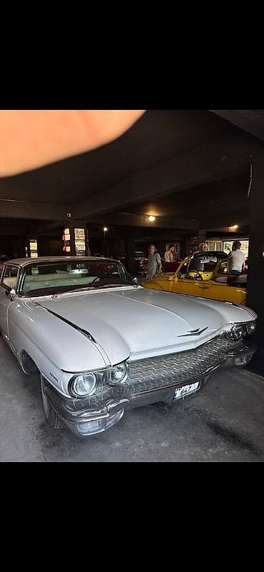 cadillac 700: Cadillac : 1960 г., 6 л, Автомат, Бензин, Седан — 8