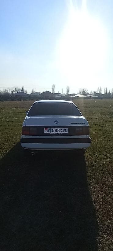 только обмен авто: Volkswagen Passat: 1989 г., 1.8 л, Механика, Бензин, Седан — 4