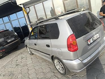 e klass: Mitsubishi Space Star: 2003 г., Хэтчбэк — 2