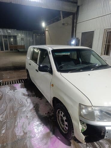Toyota Probox: 2003 г., 1.5 л, Автомат, Бензин, Универсал