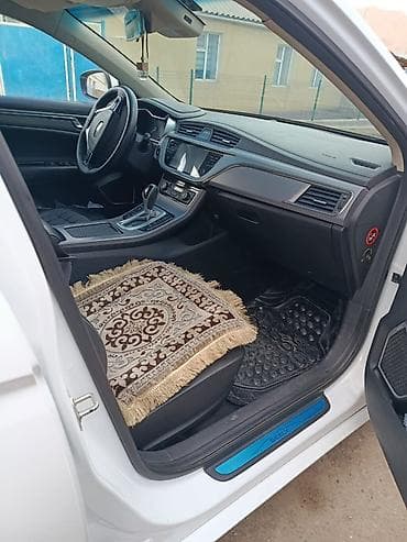 лабавой стикло: Geely Emgrand GL: 2019 г., 1.6 л, Автомат, Бензин, Седан — 3