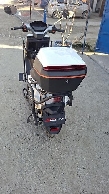 2 gz: Электрический скутер Skillmax (белый) - Агрессивный дизайн с — 5