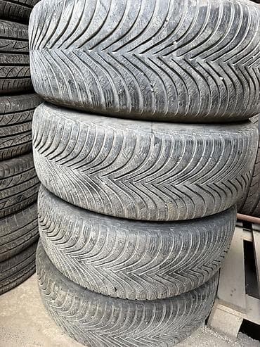 17: Комплект из 4 шин Michelin (всесезонные/зимние с направленным — 1