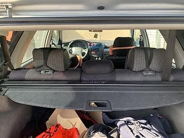 шторка багажника subaru: Ролл-шторка — 1